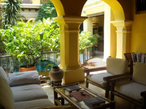 Charming colonial Home with pool, walled city